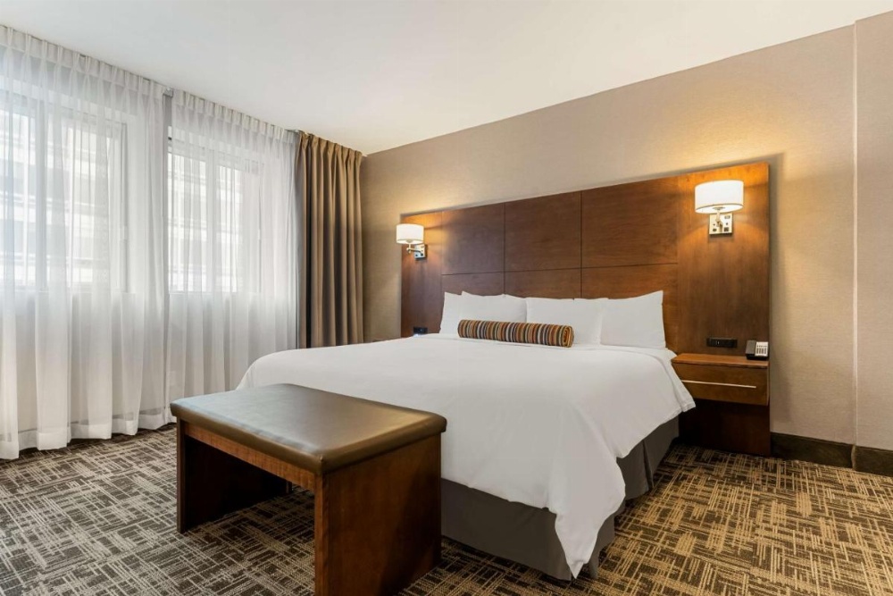 Room image 3
