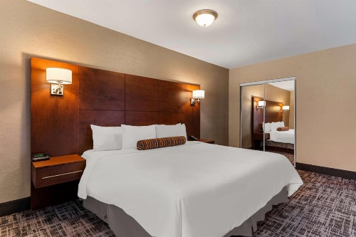 Best Western Ville-Marie Hotel & Suites image 19