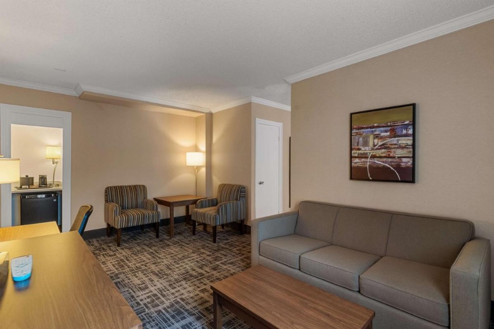 Room image 2